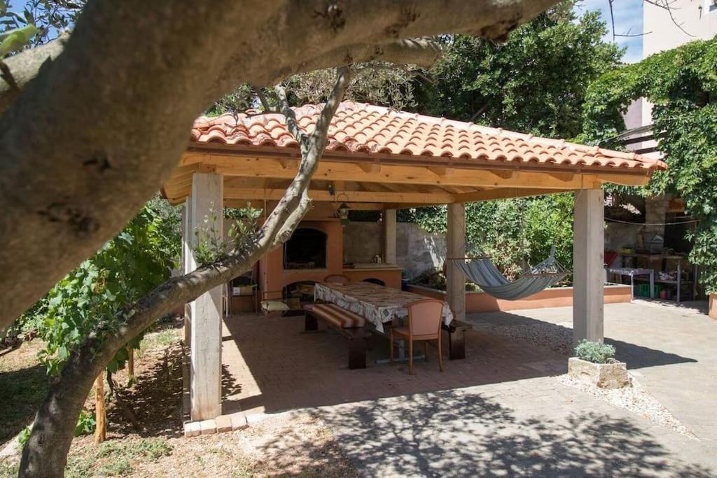 Apartmani Nedjeljko Čunski Exterior foto
