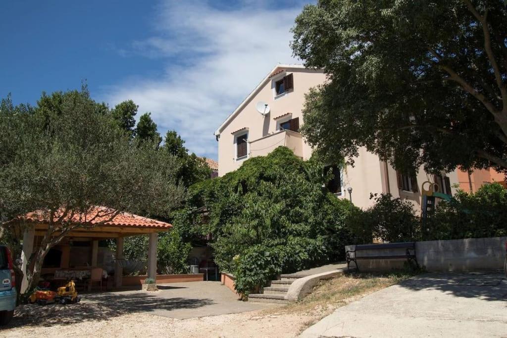 Apartmani Nedjeljko Čunski Exterior foto