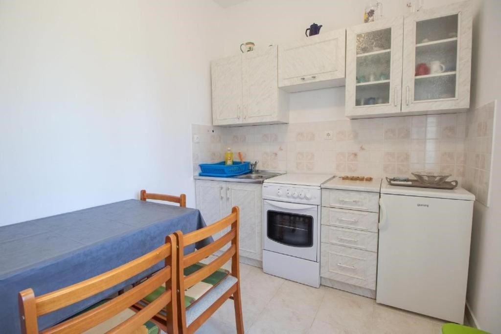Apartmani Nedjeljko Čunski Exterior foto
